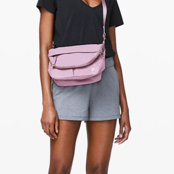 LULU LEMON All Night Festival Bag - Picture 4 of 5